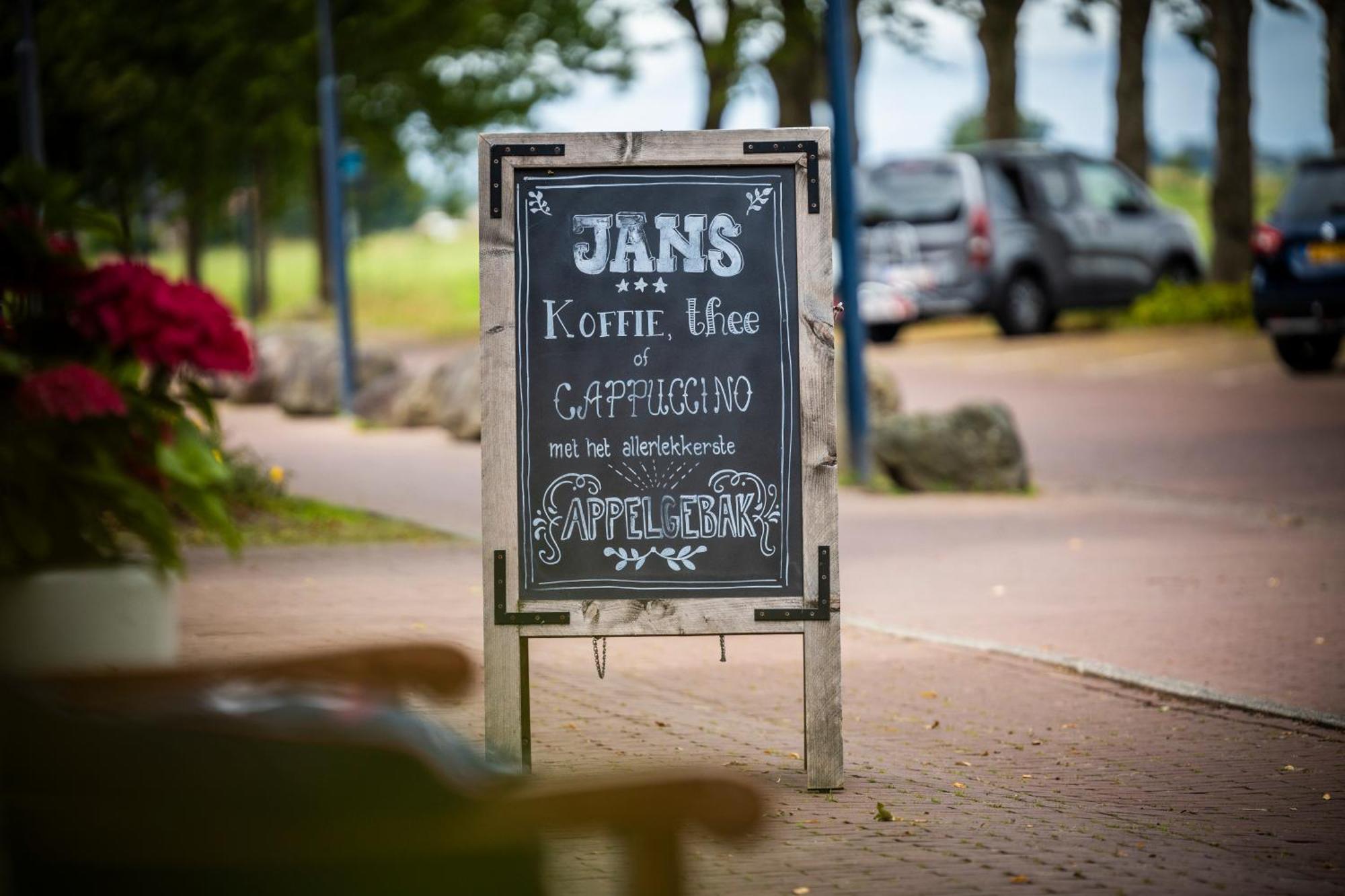 Hotel Jans Rijs Εξωτερικό φωτογραφία
